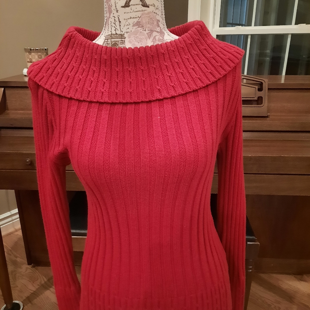 Med red sweater